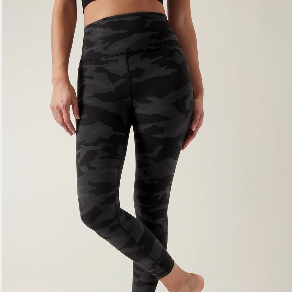 ATHLETA Camo Elation Leggings